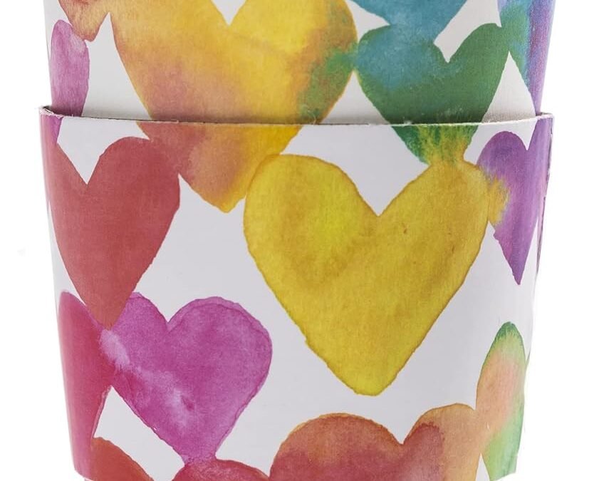 Factory Wholesale Graphique 12-Pack Disposable to Go Coffee Cups – Rainbow Hearts – 16 oz, with Lids – Perfect for Travel, Home, Parties and More