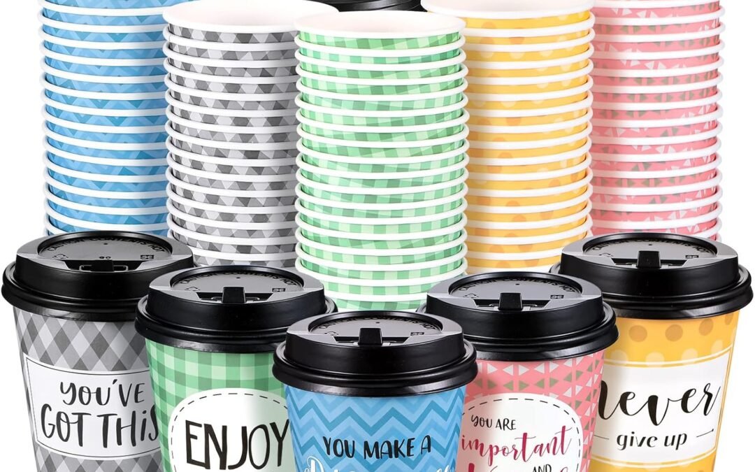 Factory Wholesale Gerrii 100 Pack Disposable Coffee Cups with Lids and Straws, Motivational Paper Hot Cups with 6 Quotes and Designs for Water, Juice, Coffee, Tea, Home, Shop Cafe(16 oz)